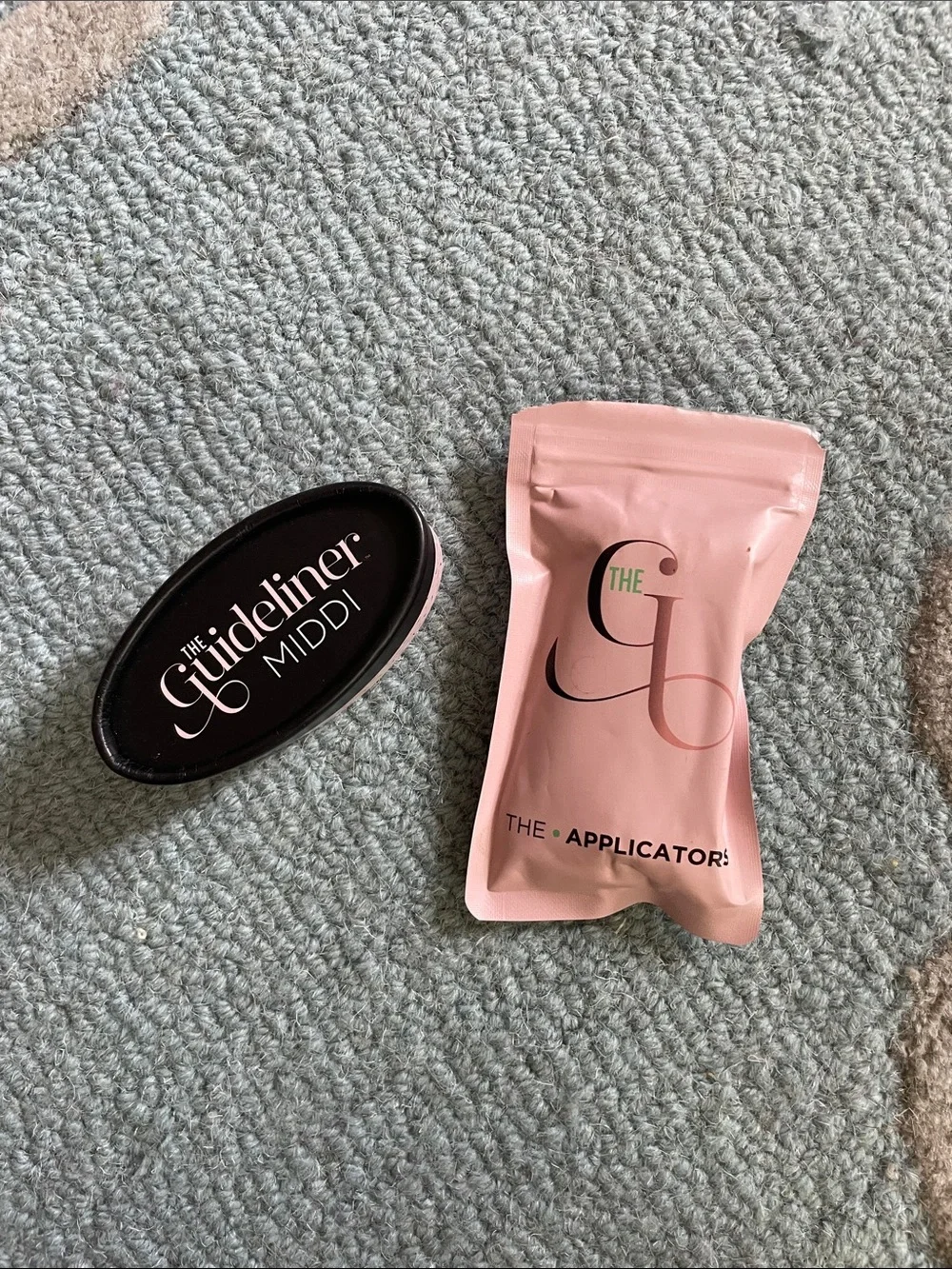 Guideliner Try Me Kit Temporary Tattoo Winged Eyeliner Application